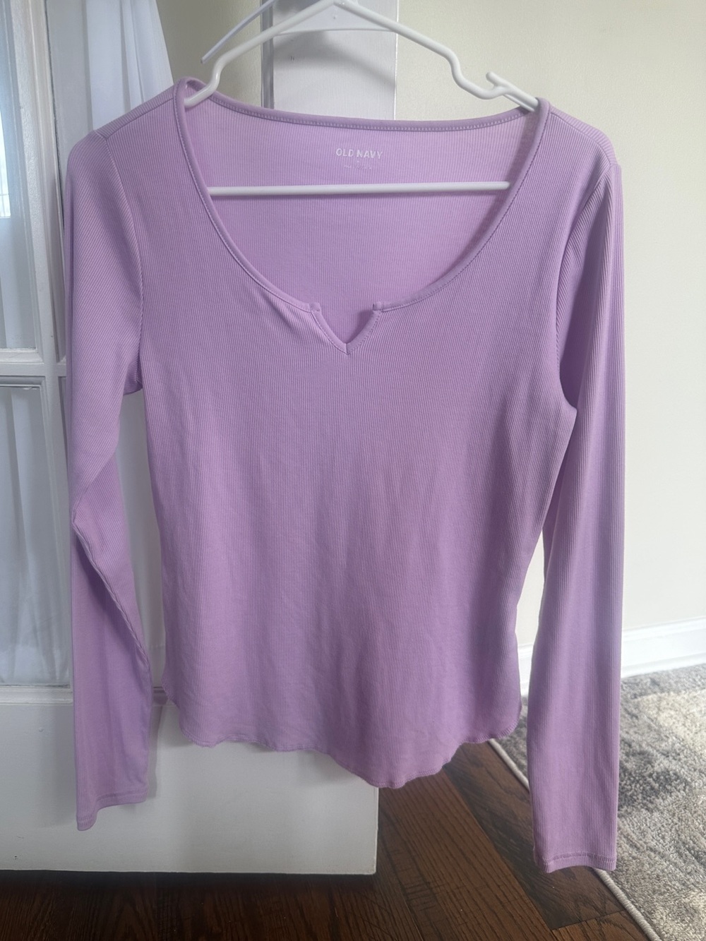 Women's Old Navy Fitted Long Sleeve Rib Knit Tee Size M Weeping Wisteria Purple